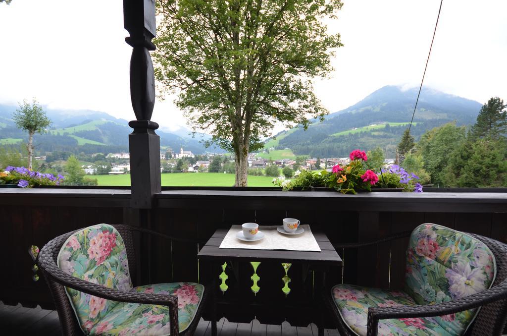 Gaestehaus Friedl Kirchberg in Tirol Room photo