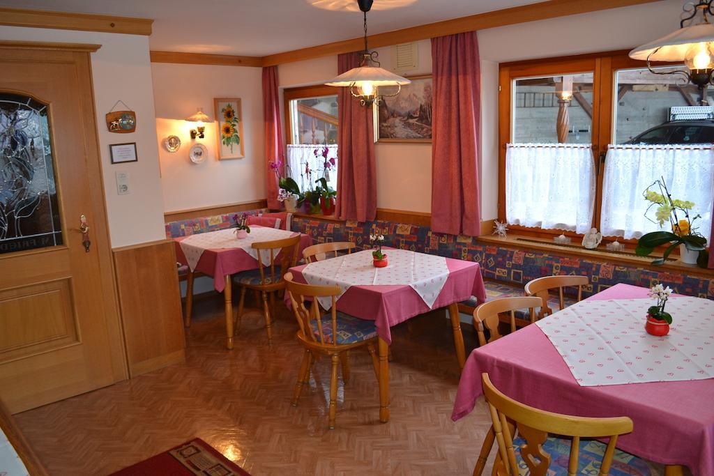 Gaestehaus Friedl Kirchberg in Tirol Room photo
